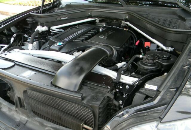 2013 BMW X5 (Black/Beige)