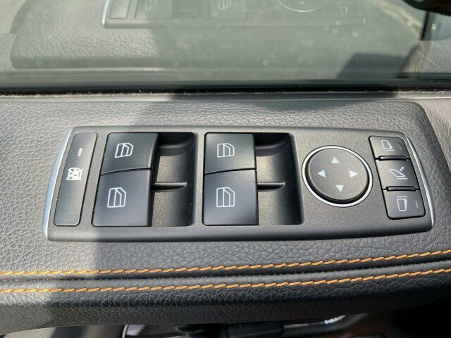 2016 Mercedes-Benz G-Class (Sunsetbeam/--)