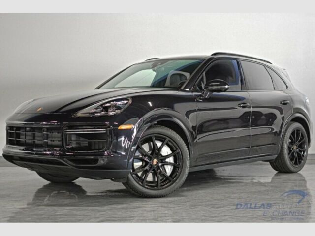 2019 Porsche Cayenne (Black/Black)
