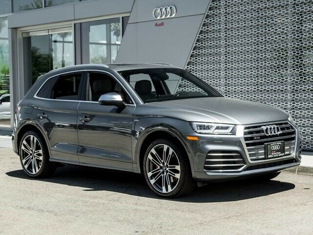 2018 Audi SQ5 (Gray/Gray)