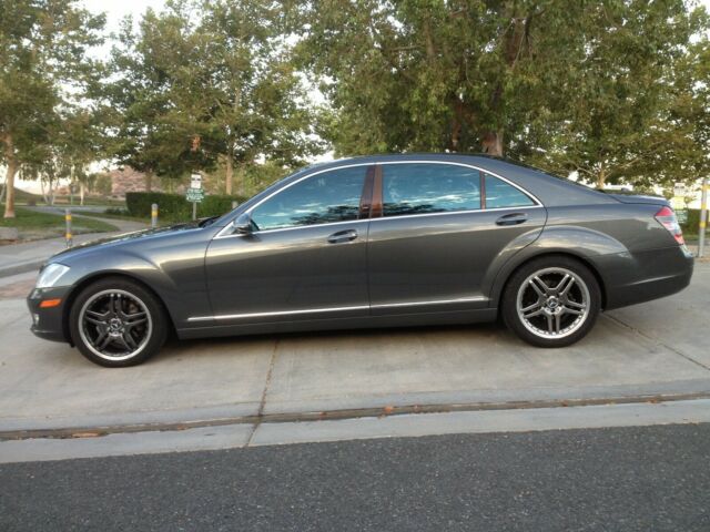 2007 Mercedes-Benz S-Class (Gray/Tan)