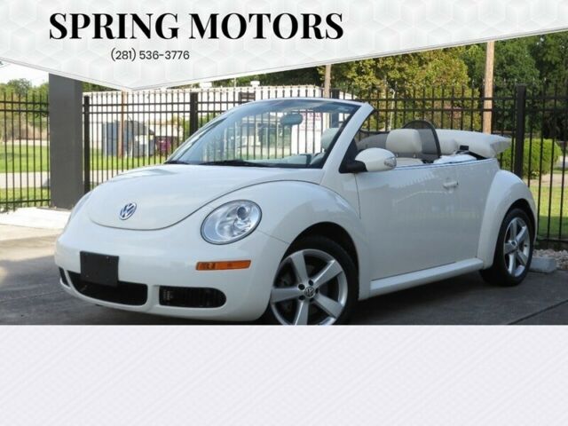 2007 Volkswagen Beetle-New (White/White)