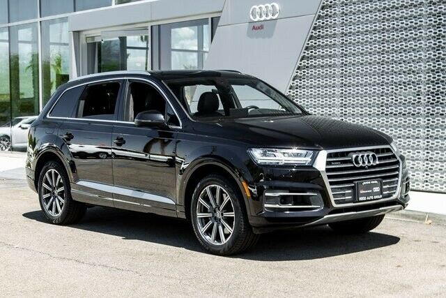 2018 Audi Q7 (Black/--)