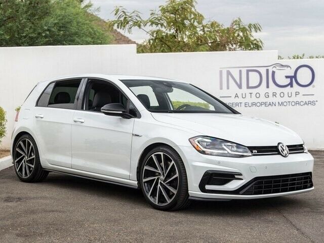 2018 Volkswagen Golf R (White/Black)