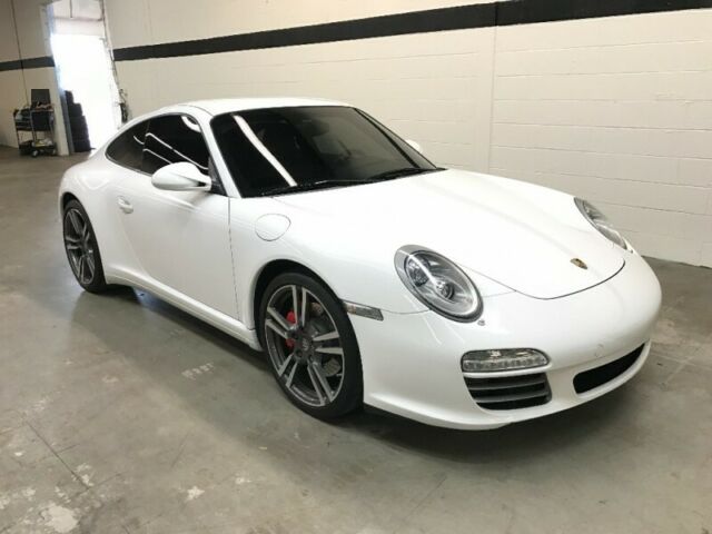 2012 Porsche 911 (White/Blue)