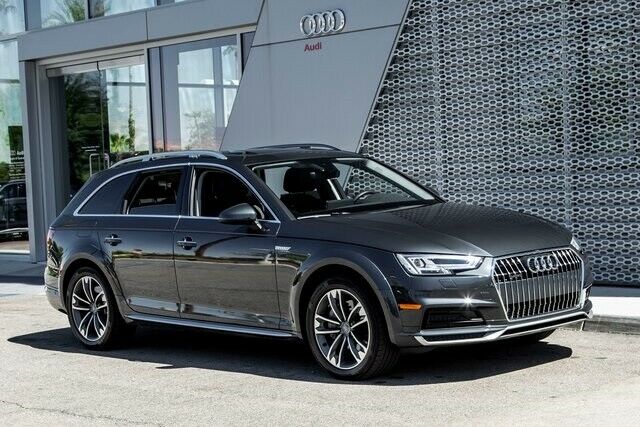 2018 Audi A4 (Gray/Black)