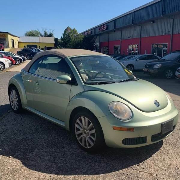 2008 Volkswagen Beetle-New (Green/Tan)