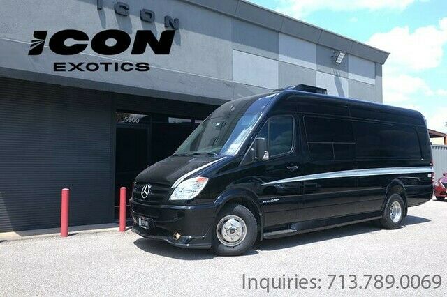 2012 Mercedes-Benz Sprinter (Black/Gray)