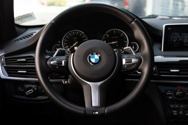 2017 BMW X5 (--/--)