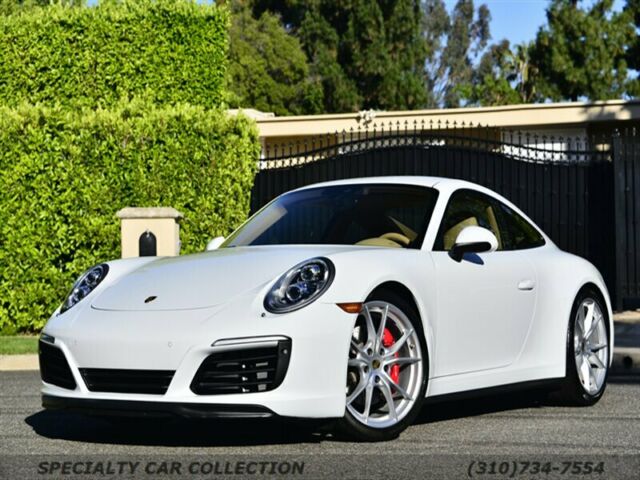 2017 Porsche 911 (White/Tan)