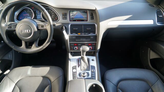 2012 Audi Q7 TDI Prestige (Blue/Black)