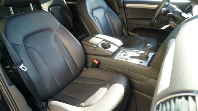 2012 Audi Q7 TDI Prestige (Blue/Black)