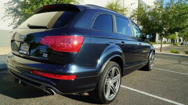 2012 Audi Q7 TDI Prestige (Blue/Black)