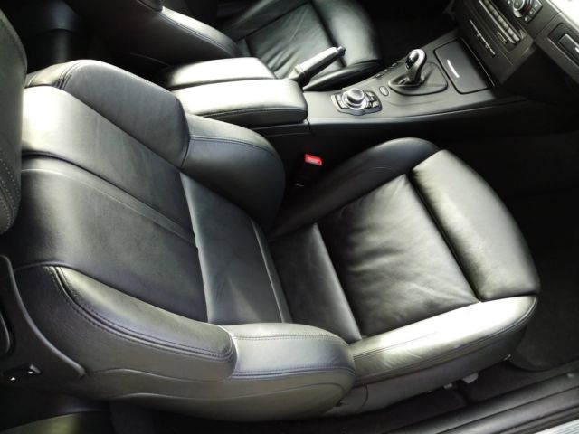 2013 BMW M3 (White/Black)