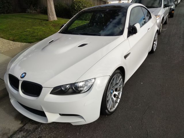 2013 BMW M3 (White/Black)