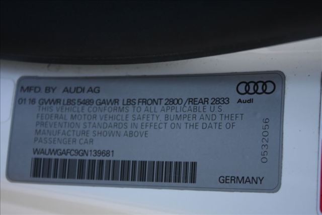 2016 Audi A7 (White/White)