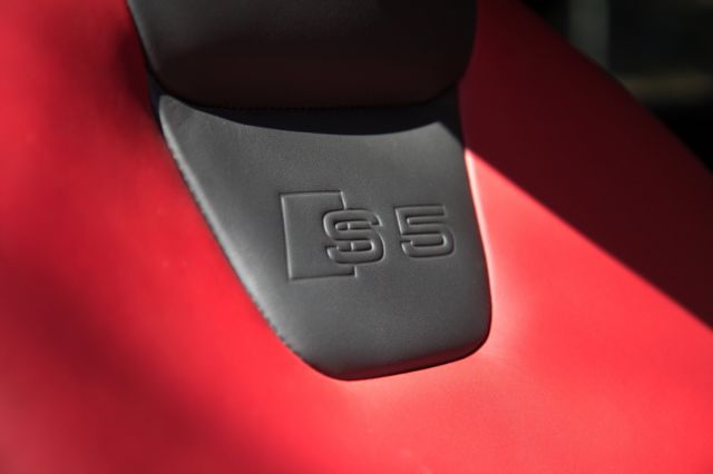 2014 Audi S5 (White/Black/Red)