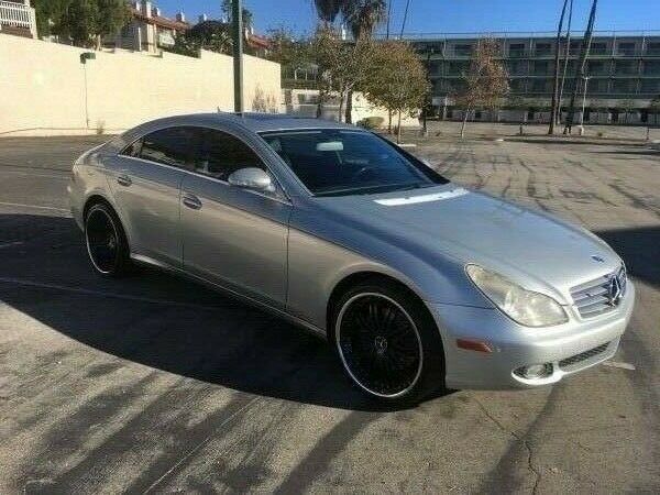 2007 Mercedes-Benz CLS-Class (Silver/Black)