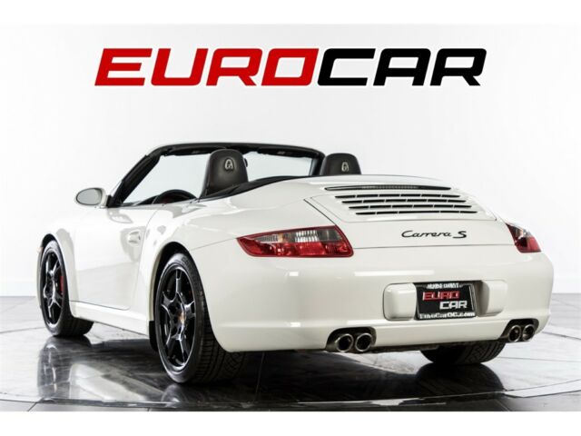 2008 Porsche 911 (White/Black)