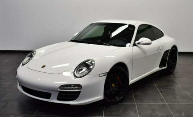 2009 Porsche 911 (White/Blue)