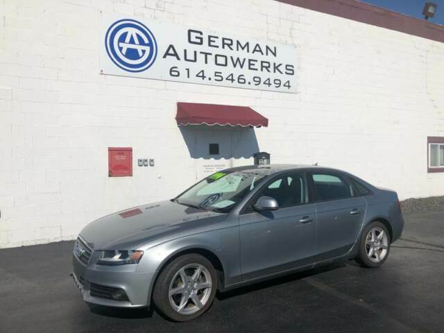 2009 Audi A4 (Gray/Black)