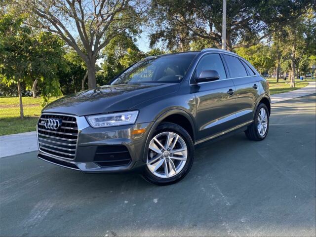 2018 Audi Q3 Quattro (Gray/Black)