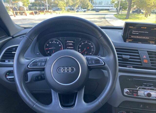 2018 Audi Q3 Quattro (Gray/Black)