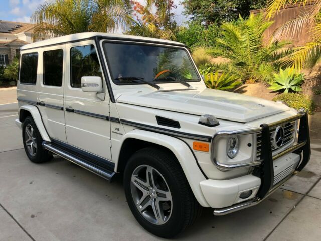 2011 Mercedes-Benz G-Class (White/Brown)