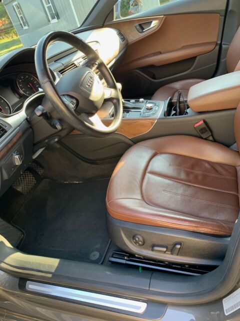 2012 Audi A7 (Gray/Brown)