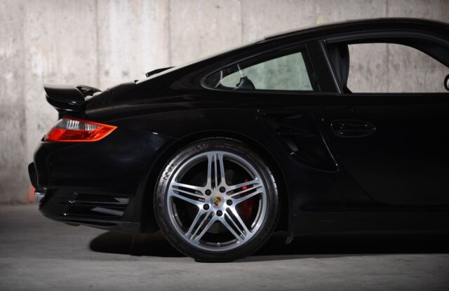 2008 Porsche 911 (Black/Black)