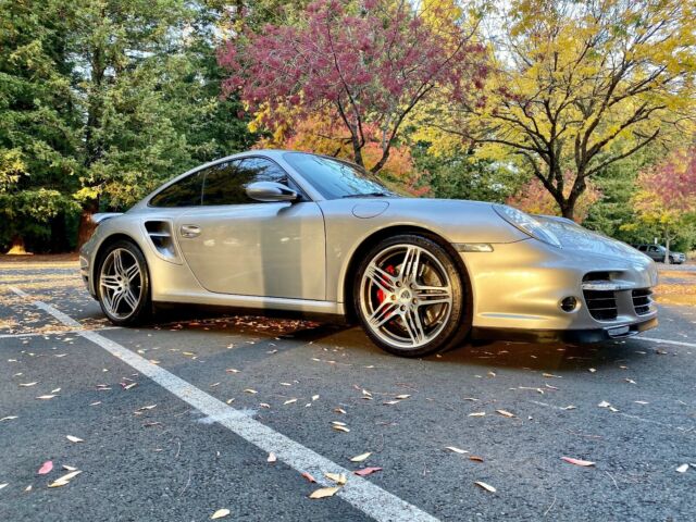 2008 Porsche 911 (Black/Brown)