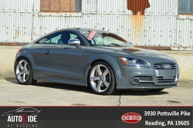 2015 Audi TT (Gray/Black)