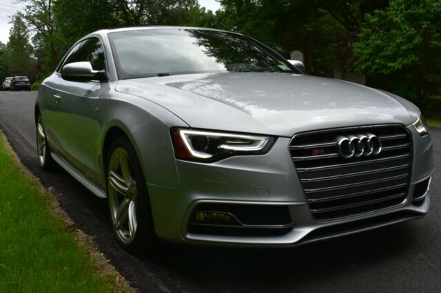 2013 Audi S5 (Silver/Black)