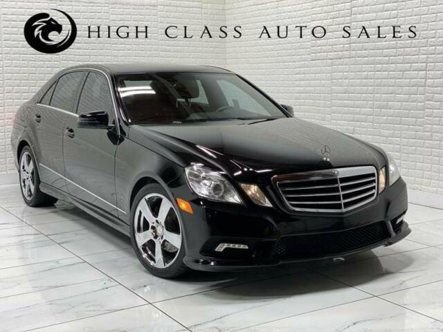 2011 Mercedes-Benz E-Class (Black/Black)