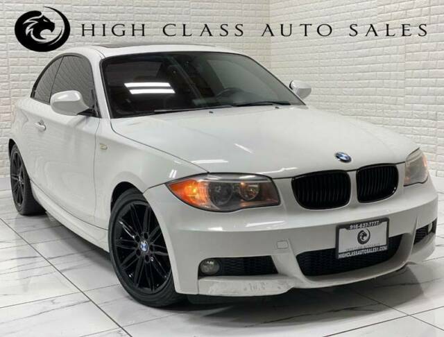 2012 BMW 1-Series (White/Black)