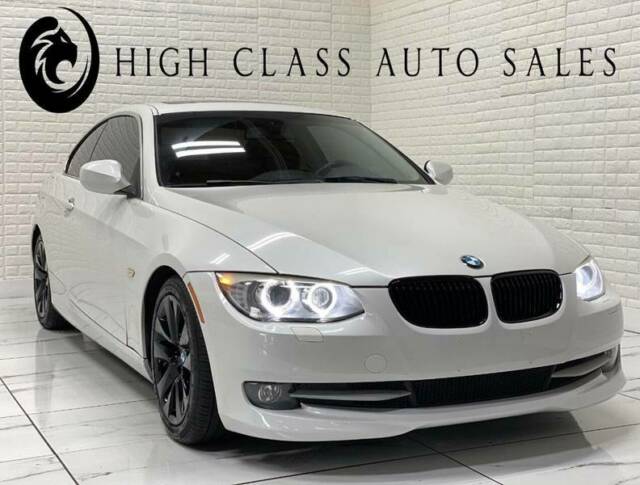 2013 BMW 3-Series (White/Black)