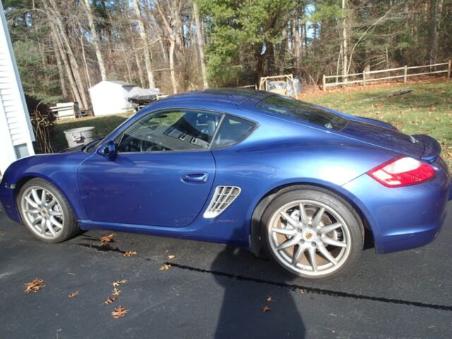 2007 Porsche Cayman (Blue/Black)