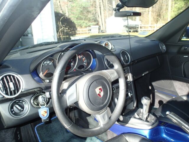 2007 Porsche Cayman (Blue/Black)