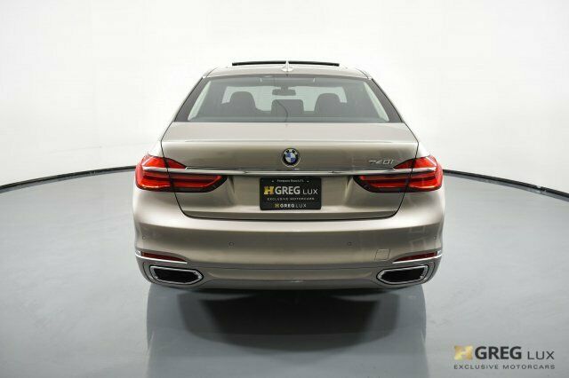 2016 BMW 7-Series (Silver/Cognac)