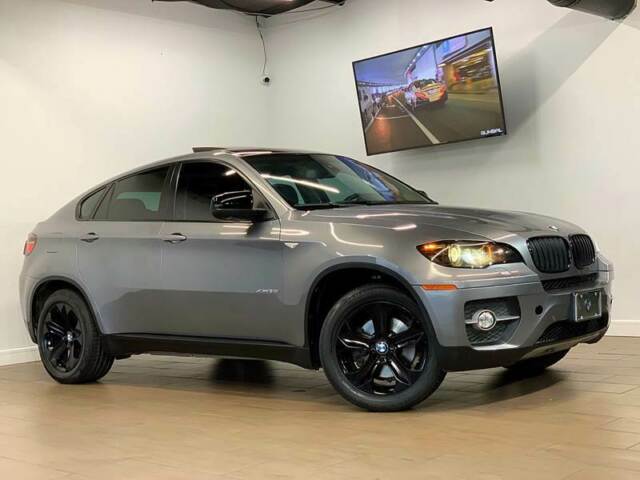 2010 BMW X6 (Gray/Black)