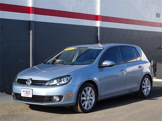 2011 Volkswagen Golf (Blue/Black)