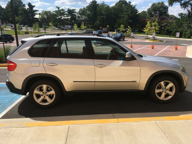 2008 BMW X5 (Silver/Black)