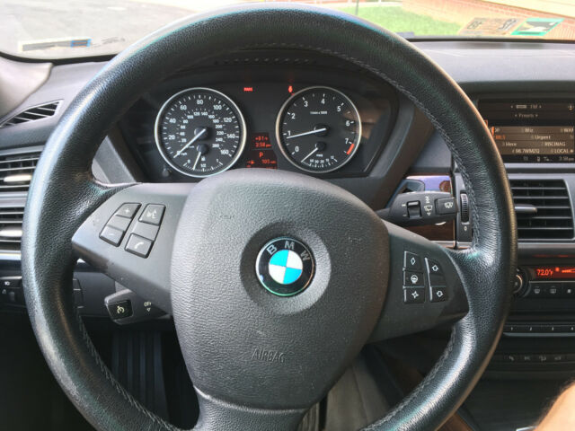 2008 BMW X5 (Silver/Black)