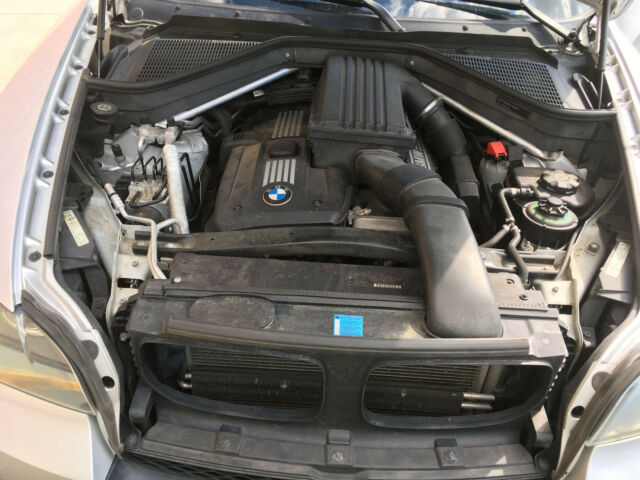 2008 BMW X5 (Silver/Black)