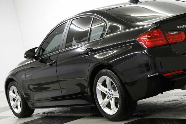 2015 BMW 3-Series (Black/--)
