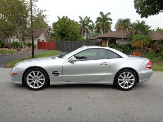 2007 Mercedes-Benz SL-Class (Silver/Black)