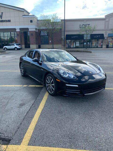 2015 Porsche Panamera (Black/Tan)