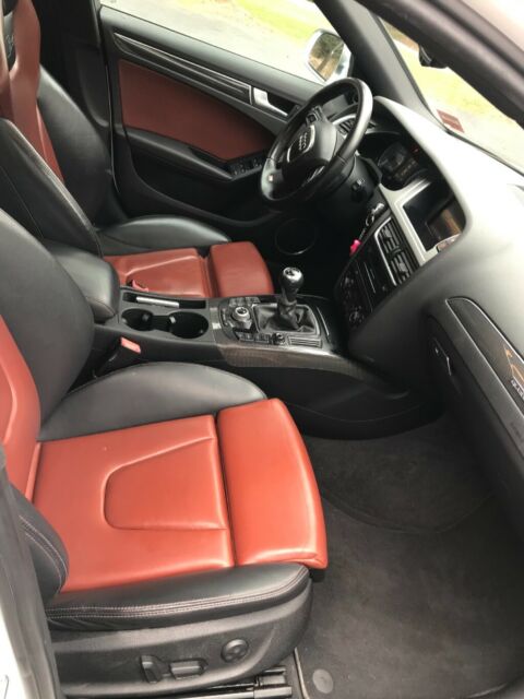 2011 Audi S4 (Ibis White/Reddish brown on black)