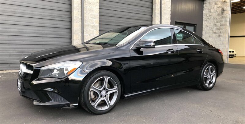 2014 Mercedes-Benz CLA-Class (Night Black/Black)