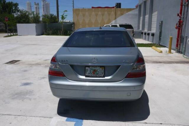 2008 Mercedes-Benz S-Class (Gray/Black)